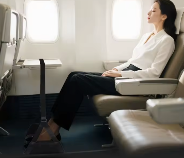 Travel leg rest